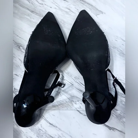 Pointed toe Embroidered and Beaded Black and Silver heels Size:9M - Picture 5 of 8